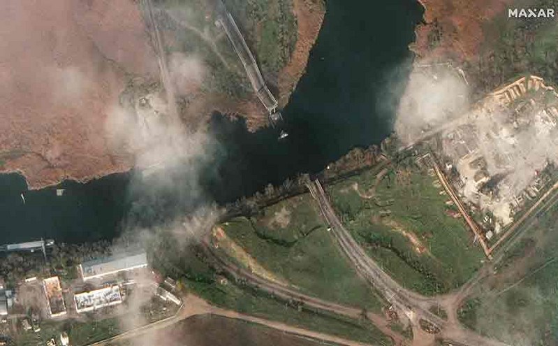 Ουκρανία: Ανησυχία για το φράγμα κοντά στη Χερσώνα &#8211; Ζοβαρές ζημιές δείχνουν δορυφορικές εικόνες