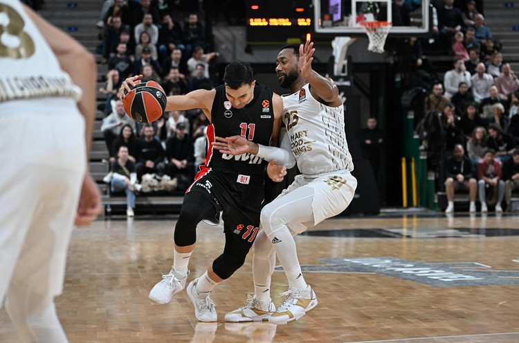 Euroleague: Ο Ολυμπιακός έχασε ευκαιρία να ισοφαρίσει τις νίκες της Φενέρμπαχτσε και υποχώρησε στην κατάταξη