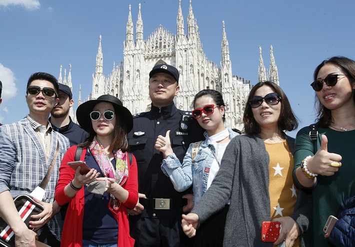 Ιταλία: Πάνω από 100 «αστυνομικά τμήματα» της Κίνας στο εξωτερικό για να ελέγχονται Κινέζοι εκτός χώρας