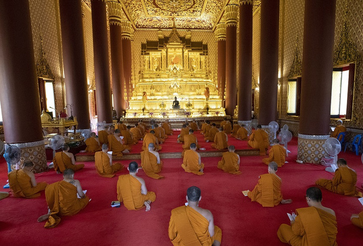 Ταϊλάνδη: Άδειασε βουδιστικός ναός επειδή οι μοναχοί βρέθηκαν θετικοί σε τεστ ναρκωτικών