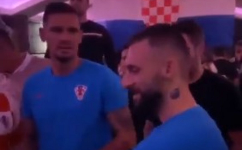Σάλος στην Κροατία μετά το Μουντιάλ: Ναζιστικό ύμνο τραγούδησαν Μπρόζοβιτς και Λόβρεν &#8211; Δείτε βίντεο