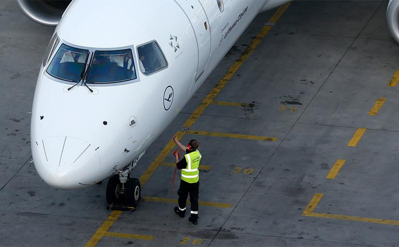 Καθηλωμένα τα αεροπλάνα στο αεροδρόμιο του Βερολίνου: Ακυρώθηκαν όλες οι πτήσεις