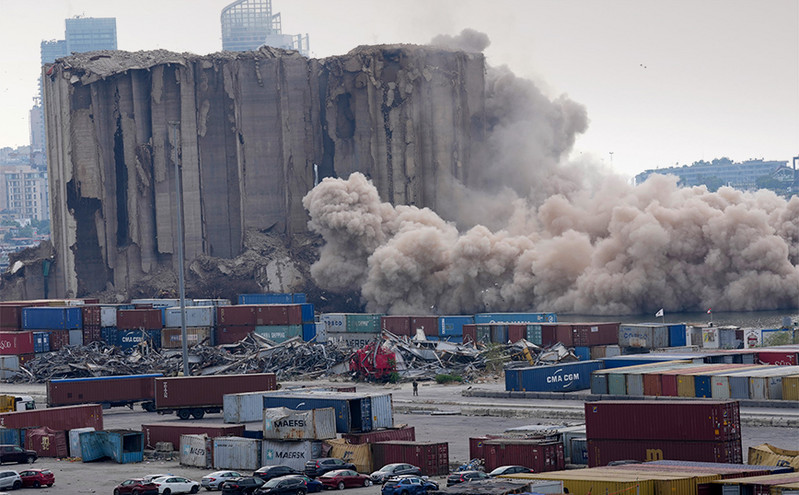 Βηρυτός: Κατηγορίες σε βάρος του γενικού εισαγγελέα για τη μεγάλη έκρηξη του 2020 στο λιμάνι