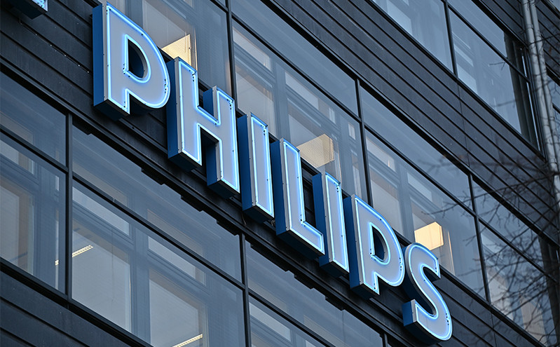 Η Philips καταργεί 6.000 θέσεις εργασίας μέχρι το 2025