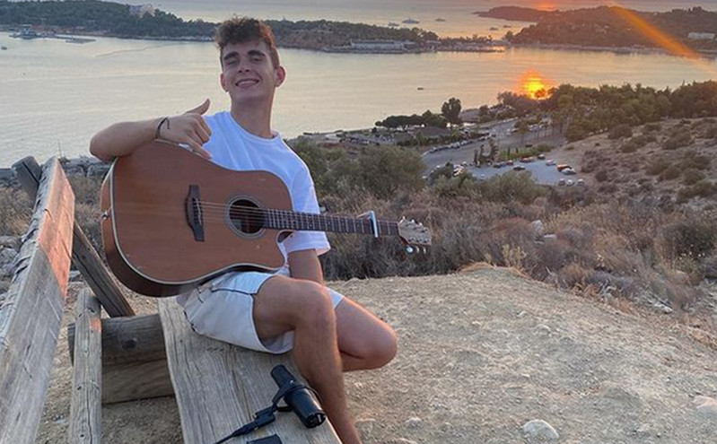 Victor Vernicos: O 16χρονος που θα εκπροσωπήσει την Ελλάδα στη Eurovision 2023