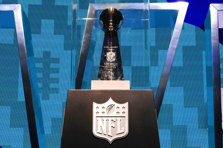 Super Bowl: Τελικός μέσα σε «χορό» εκατομμυρίων