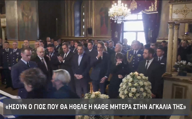 Συγκίνηση από Σακελλαροπούλου, Μητσοτάκη και Τσίπρα στην κηδεία του Μάριου &#8211; Μιχαήλ Τουρούτσικα