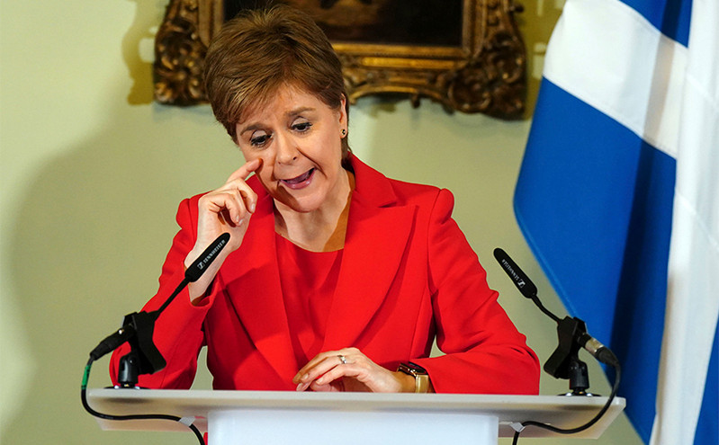 Παραιτήθηκε η πρωθυπουργός της Σκωτίας, Νίκολα Στέρτζεον &#8211; «Στο μυαλό μου και στην καρδιά μου, ξέρω ότι ήρθε η ώρα»