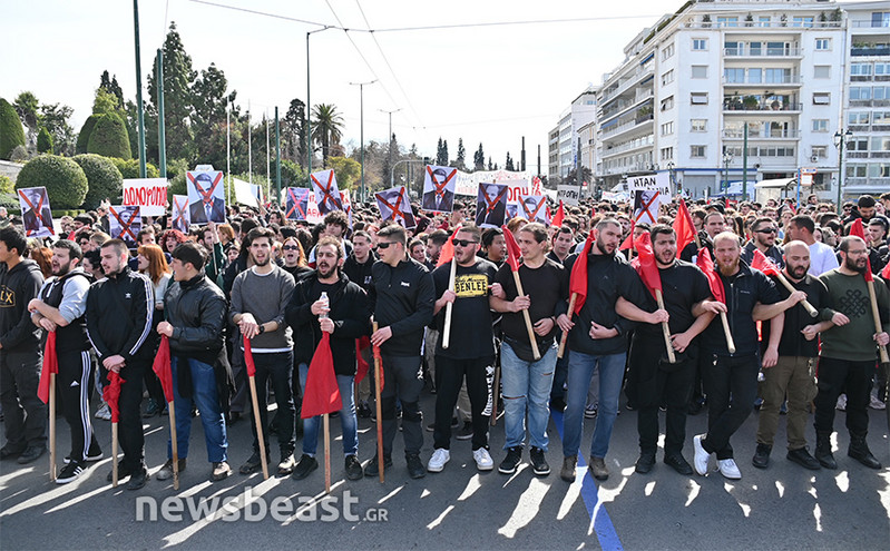 Εικόνες από την πορεία των φοιτητών στο κέντρο της Αθήνας για τα Τέμπη
