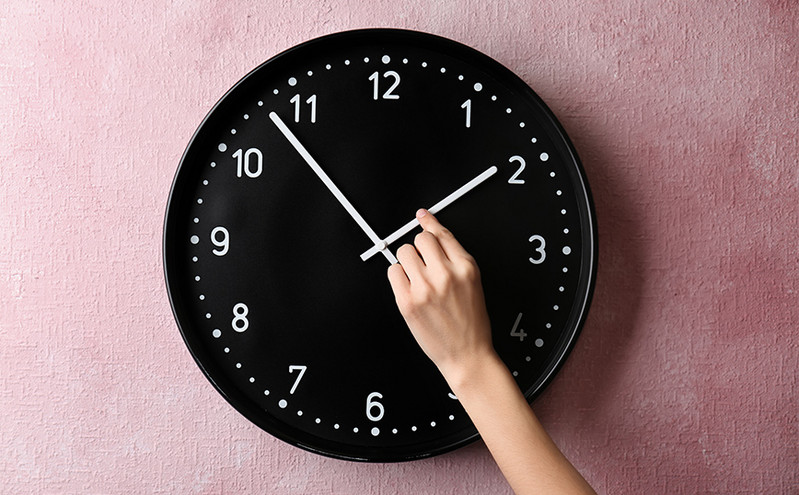 Αλλαγή ώρας: Την Κυριακή γυρίζουμε τα ρολόγια μας μία ώρα μπροστά