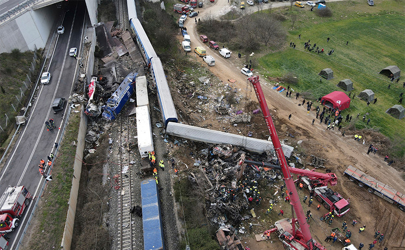 Σύγκρουση τρένων στα Τέμπη &#8211; Πρόεδρος ΕΚΑΒ Λάρισας: Εξωπραγματικό γεγονός &#8211; Δεν έχω ξαναζήσει κάτι τέτοιο