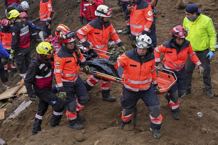 Ισημερινός: Στους 23 οι νεκροί από την κατολίσθηση &#8211; Συνολικά 57 σπίτια καταστράφηκαν ολοσχερώς