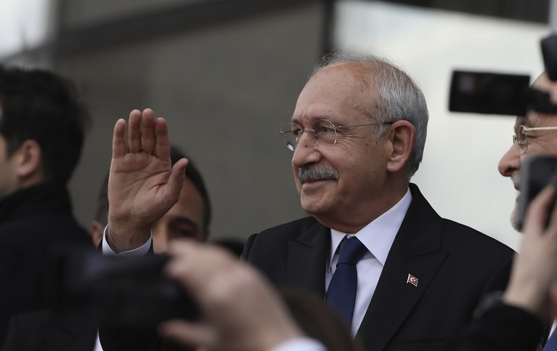 Κεμάλ Κιλιτσντάρογλου: Δέσμευση επαναπατρισμού των προσφύγων στη Συρία μέσα σε δυο χρόνια &#8211; «Τι κάνουν 3,6 εκατ. στη χώρα μας;»
