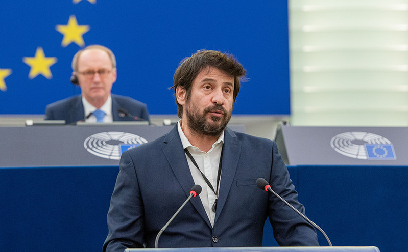 Αλέξης Γεωργούλης: Το χρονικό της καταγγελίας από την Ελένη Χρονοπούλου για βιασμό και ξυλοδαρμό