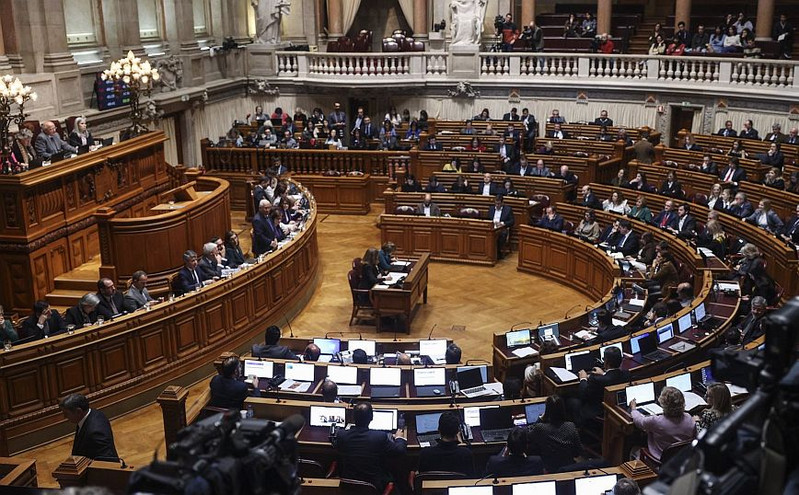 Πορτογαλία: Το κοινοβούλιο ενέκρινε την αποποινικοποίηση της ευθανασίας