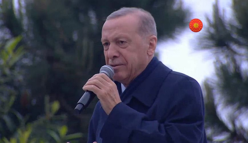 Ο Ερντογάν ευχαρίστησε τον τουρκικό λαό για τη νίκη λέγοντας «ως το θάνατο θα είμαστε μαζί»