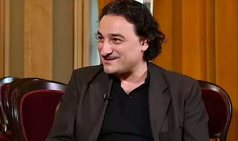 Bασίλης Χαραλαμπόπουλος: «Η τηλεόραση μπορεί να σε κάνει έναν βαρετό ηθοποιό»