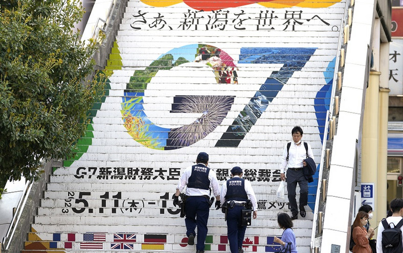 «Η G7 χρωστάει 13 τρισεκατομμύρια δολάρια στις φτωχότερες χώρες», λέει ΜΚΟ