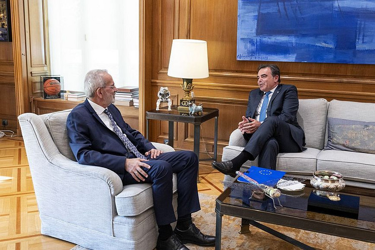 Συνάντηση Ιωάννη Σαρμά με τον Μαργαρίτη Σχοινά
