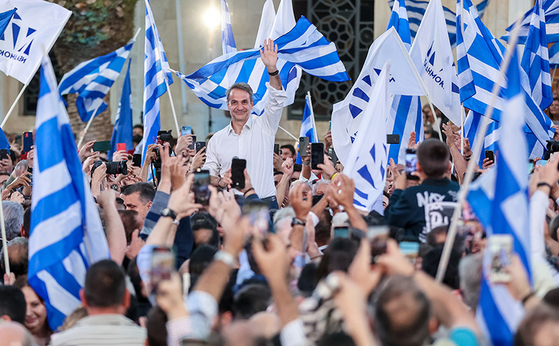 Κυριάκος Μητσοτάκης: Τους συνέτριψε ο ελληνικός λαός &#8211; Ποτέ ξανά κόμμα της αντιπολίτευσης δεν έχει υποστεί τέτοια ήττα