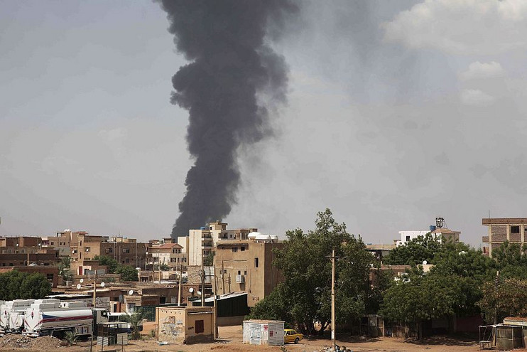 Σουδάν: Επίθεση σε πόλη κοντά στο Χαρτούμ &#8211; Αναφορές για λεηλασίες τραπεζών και δημοσίων κτιρίων