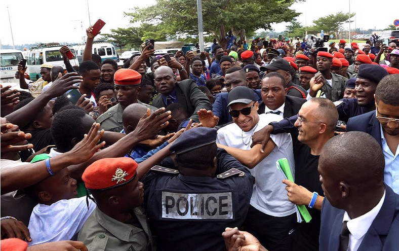 Κιλιάν Μπαπέ: Ο στρατός βγήκε στους δρόμους για να τον προστατεύσει κατά την επίσκεψη του στο Καμερούν