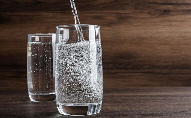 Νερό με γεύση: Οι γευστικοί συνδυασμοί που αγαπάμε