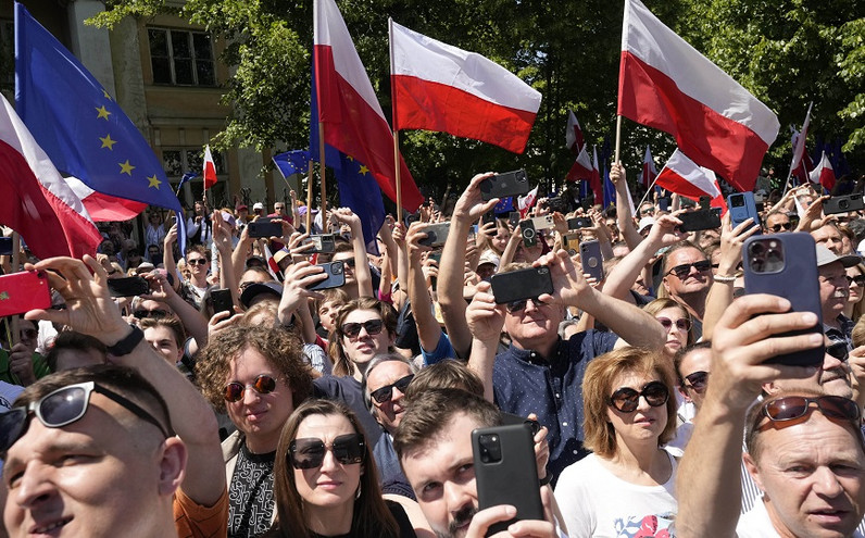 Εκλογές στην Πολωνία τον Οκτώβριο με διακύβευμα τις σχέσεις με την Ευρωπαϊκή Ένωση