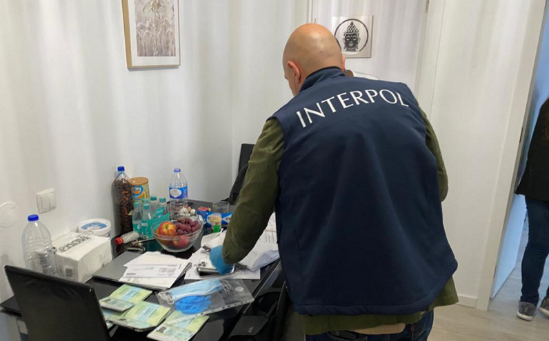 Τεράστια επιχείρηση της Ιντερπόλ για το οργανωμένο έγκλημα: Περίπου 100 συλλήψεις και κατάσχεση 2 εκατομμυρίων ευρώ