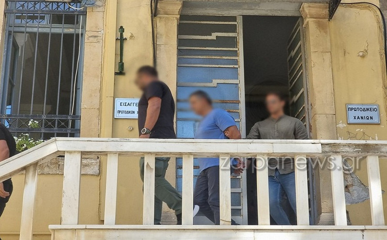 Προφυλακίζεται ο αστυνομικός που κατηγορείται για εκβιασμούς στα Χανιά