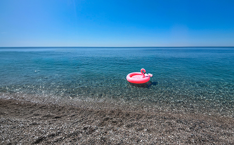 Περιπέτεια για 5χρονο στη Χαλκιδική- Παρασύρθηκε από τα ρεύματα ενώ βρισκόταν στο φουσκωτό φλαμίνγκο του