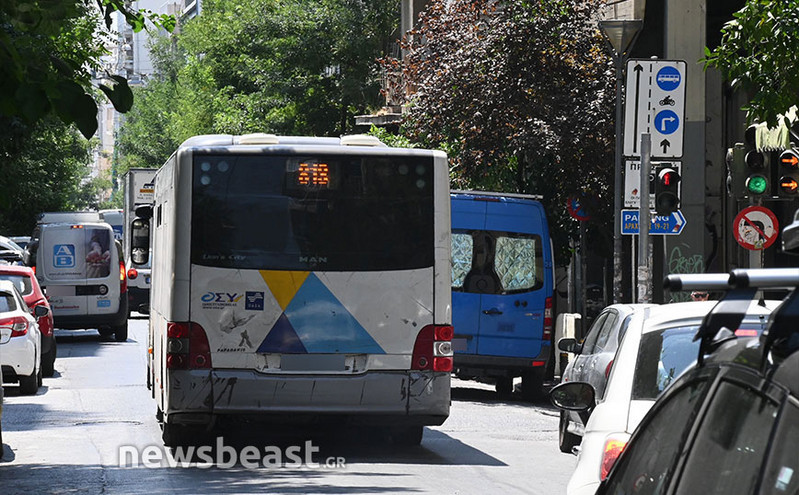 Νέες κάμερες σε κεντρικούς δρόμους της Αθήνας – Το πρόβλημα με τις λεωφορειολωρίδες σε Ιπποκράτους και Χαριλάου Τρικούπη