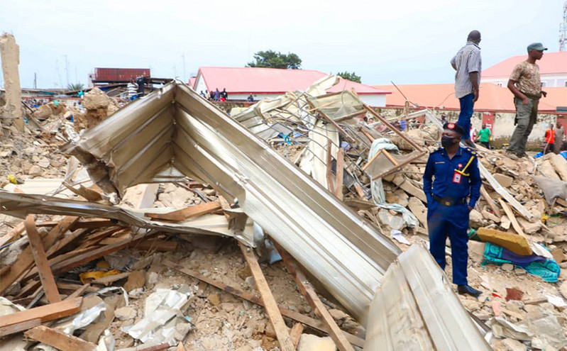 Κατέρρευσε κτίριο στην Αμπούτζα της Νιγηρίας  &#8211; Δύο νεκροί
