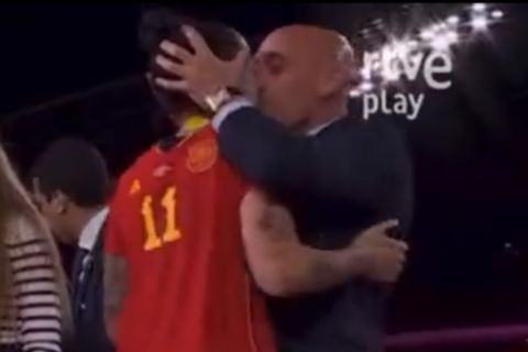 Η FIFA παύει από τα καθήκοντά του τον Ρουμπιάλες για 90 ημέρες