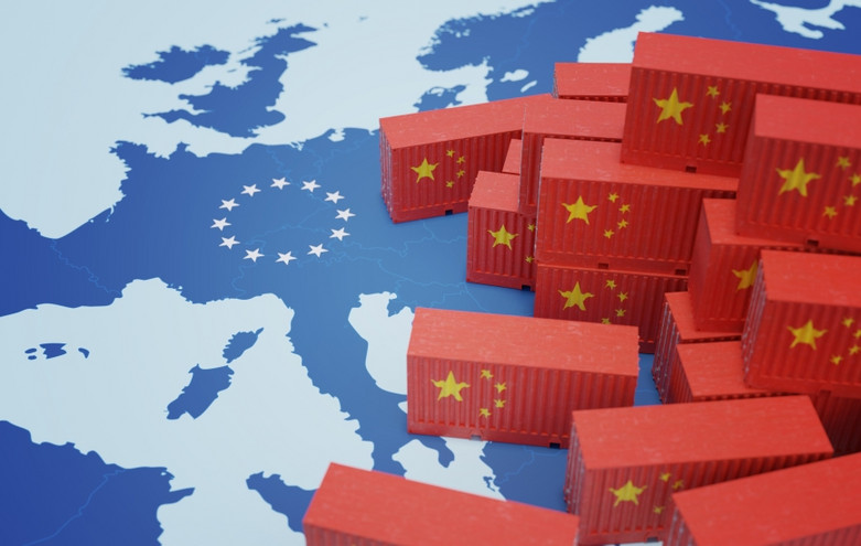 Προειδοποιήσεις ΕΕ σε Κίνα για τις εμπορικές σχέσεις &#8211; Στο επίκεντρο η «μάχη» των αυτοκινητοβιομηχανίων και των ημιαγωγών
