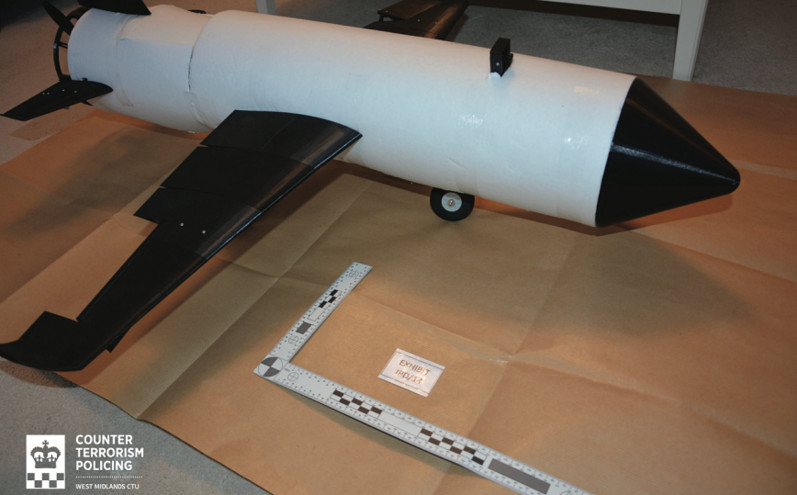 Φοιτητής μέσω τρισδιάστατης εκτύπωσης έφτιαξε drone με χημικά όπλα για το ISIS &#8211; «Θα έβαζε αέριο μουστάρδας»