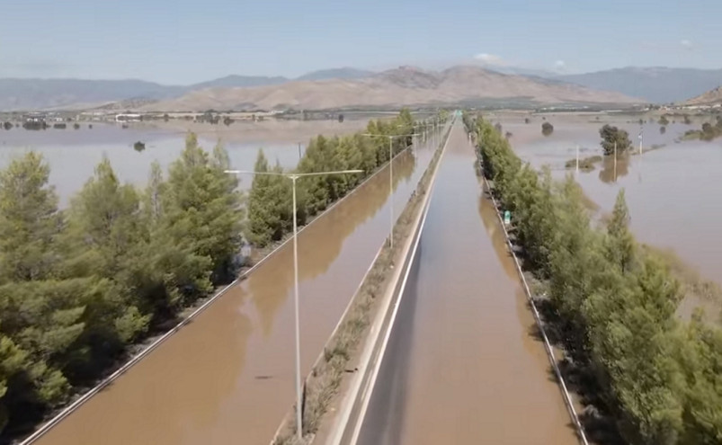 Νέο βίντεο από την πλημμυρισμένη Εθνική Οδό &#8211; Παραμένει απροσπέλαστη μετά τα Τέμπη
