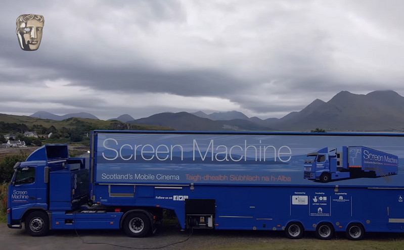 Κινητός κινηματογράφος στη Σκωτία κινδυνεύει με λουκέτο μετά από 25 χρόνια στον δρόμο