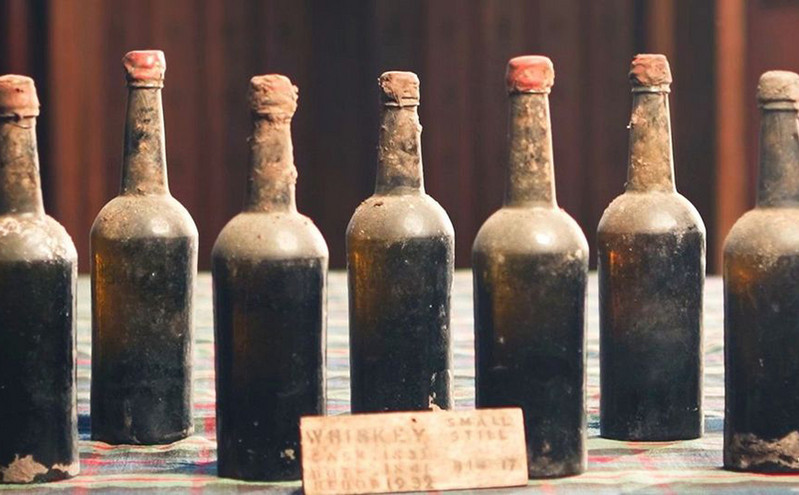 Βρέθηκαν 24 μπουκάλια με το αρχαιότερο Σκωτσέζικο ουίσκι ηλικίας 189 ετών &#8211; Το έπινε η βασίλισσα Βικτωρία