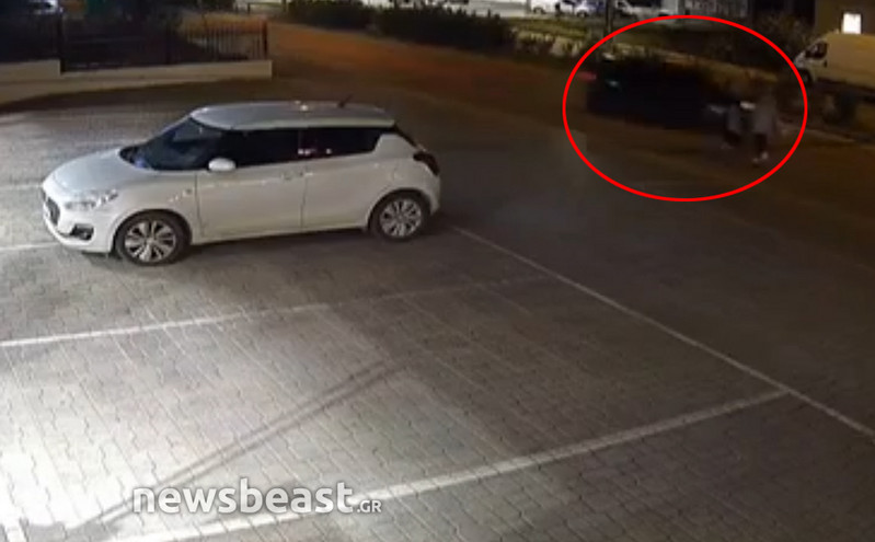 Βίντεο με τα δευτερόλεπτα πριν το θανατηφόρο τροχαίο στο Πόρτο Ράφτη – Ο οδηγός προσπάθησε να αποφύγει γυναίκα με παιδί