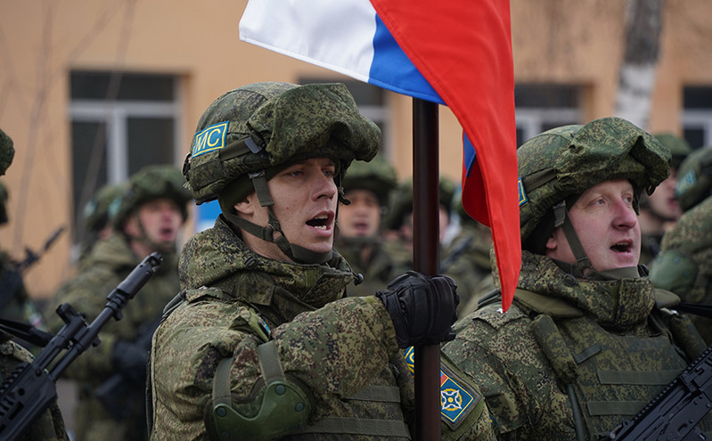 Η Ρωσία πουλάει όνειρα για να στείλει στρατιώτες στην Ουκρανία &#8211; «Μετά το τέλος του πολέμου θα αγοράσω σπίτι στο Κίεβο»