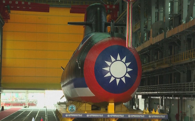 Παρουσίαση του πρώτου υποβρυχίου που αναπτύχθηκε από την εγχώρια αμυντική βιομηχανία της Ταϊβάν