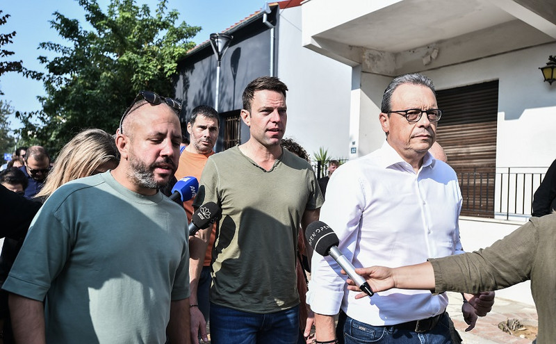Στον Παλαμά Καρδίτσας ο Στέφανος Κασσελάκης – «Θα σπρώξουμε τα θέματα στη Βουλή»
