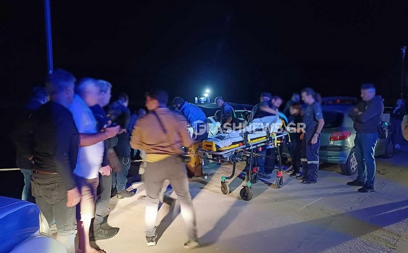 «Ήταν δεμένοι», λέει ο ναυαγοσώστης που βρήκε νεκρούς τους δύο επιβαίνοντες στο αεροσκάφος που κατέπεσε στα Χανιά