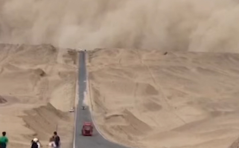 Οι καταιγίδες άμμου και σκόνης, που επιδεινώνονται συνεχώς, οδηγούν σε απώλεια γης, λέει ο ΟΗΕ
