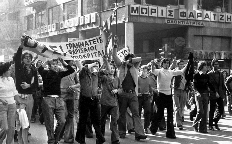 Πόσοι στην Ελλάδα δεν πιστεύουν στους νεκρούς του Πολυτεχνείου – Νέα έρευνα αποκαλύπτει