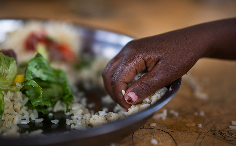 Τουλάχιστον 27 εκατομμύρια παιδιά βίωσαν οξεία επισιτιστική ανασφάλεια λόγω της κλιματικής αλλαγής, το 2022
