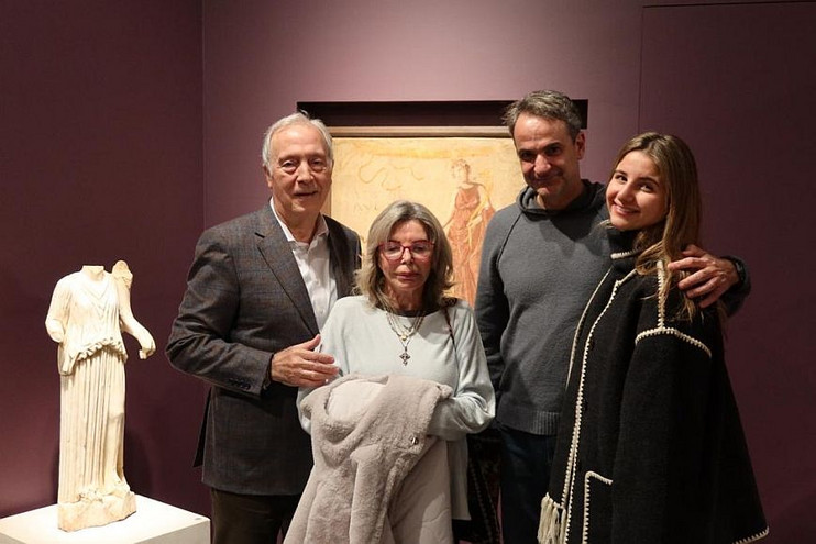 Στο Μουσείο της Ακρόπολης με την πεθερά του και την κόρη του Δάφνη βρέθηκε ο Κυριάκος Μητσοτάκης