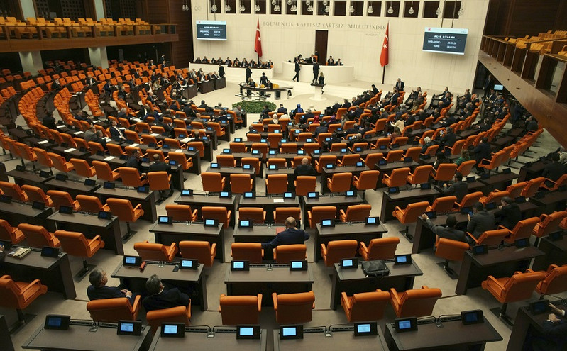 Ξεκίνησε στην τουρκική Εθνοσυνέλευση η συζήτηση για την επικύρωση της προσχώρησης της Σουηδίας στο ΝΑΤΟ