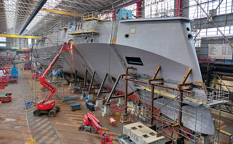 Εντυπωσιακές φωτογραφίες από τα ναυπηγεία της Naval Group: Έτοιμος ο σκελετός και της δεύτερης φρεγάτας Belh@rra